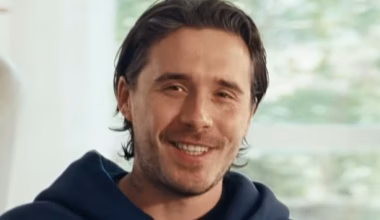 Brooklyn Beckham twists knife as full attack ad released - Herald Sun