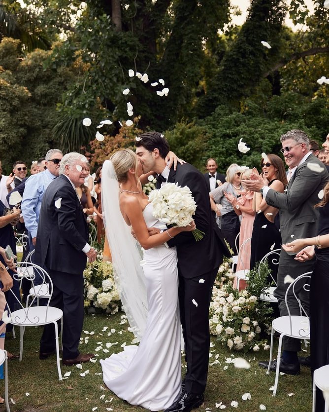 Christian and Bella Petracca married in Melbourne in 2024.