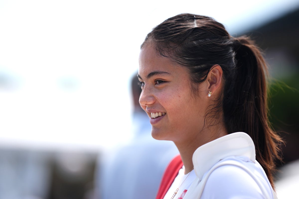 Wimbledon LIVE: Latest news and order of play as players protest prize money and Emma Raducanu faces late injury decision