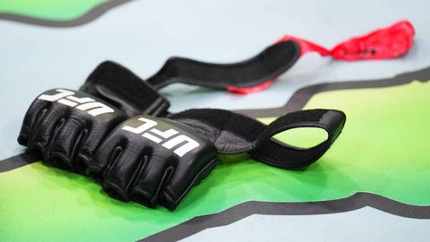 Ex-UFC Star Officially Ends Short-Lived Free Agency Following Shocking UFC Exit