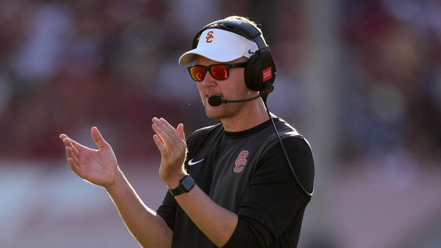 USC Recruiting Target Loves NFL Component Attached to Lincoln Riley