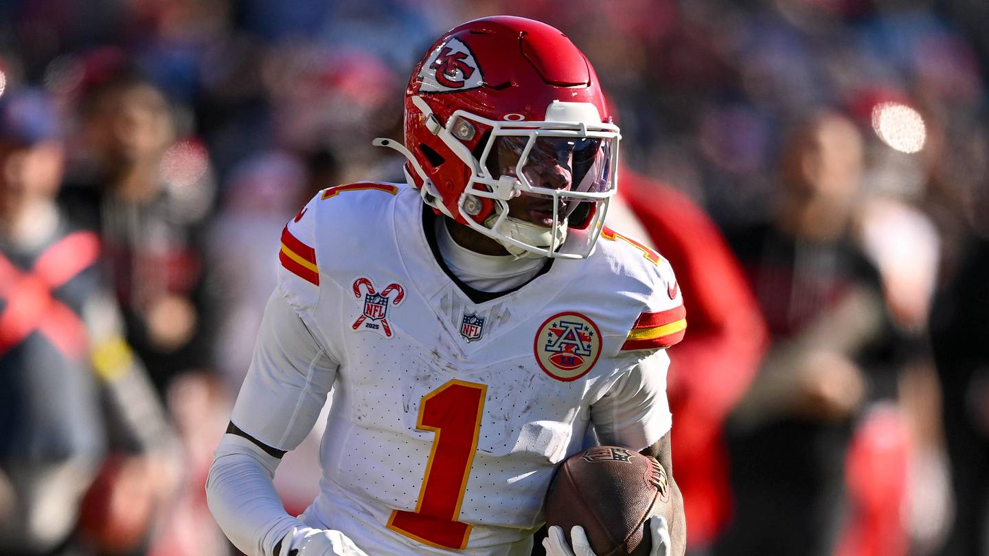 Chiefs WR Coach Chad O'Shea Explains Two Reasons He's Excited About Xavier Worthy