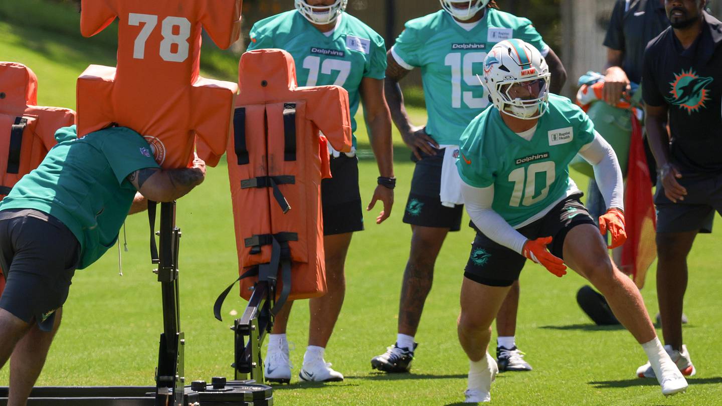 Dolphins Sunday Mailbag: Washington, 2025 DTs, Rodriguez, and More