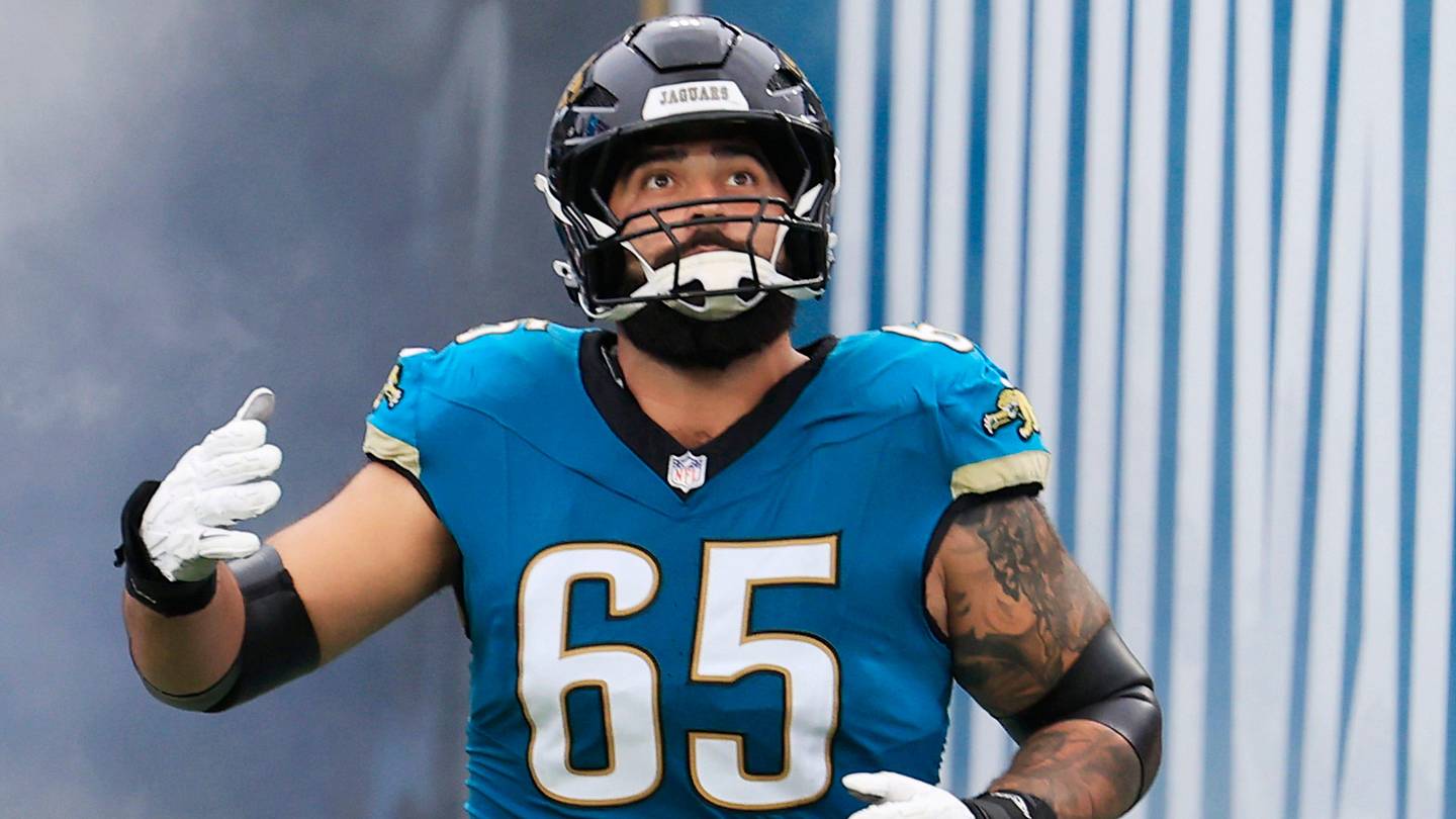 Jaguars OL Patrick Mekari: Swiss Army Knife Traits Helps Land No. 20 Spot