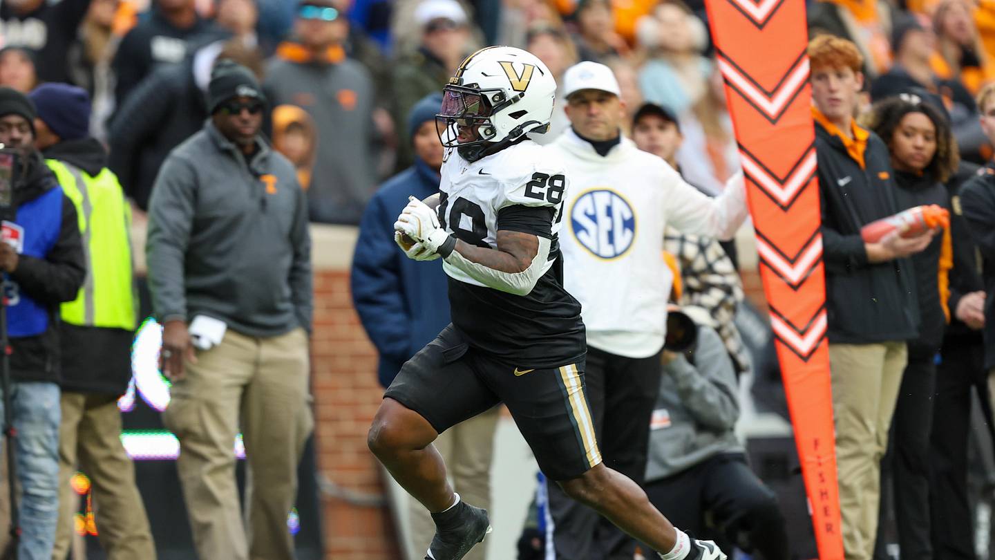 Exclusive: Inside Sedrick Alexander’s Decision to Stay at Vanderbilt Over NFL Draft