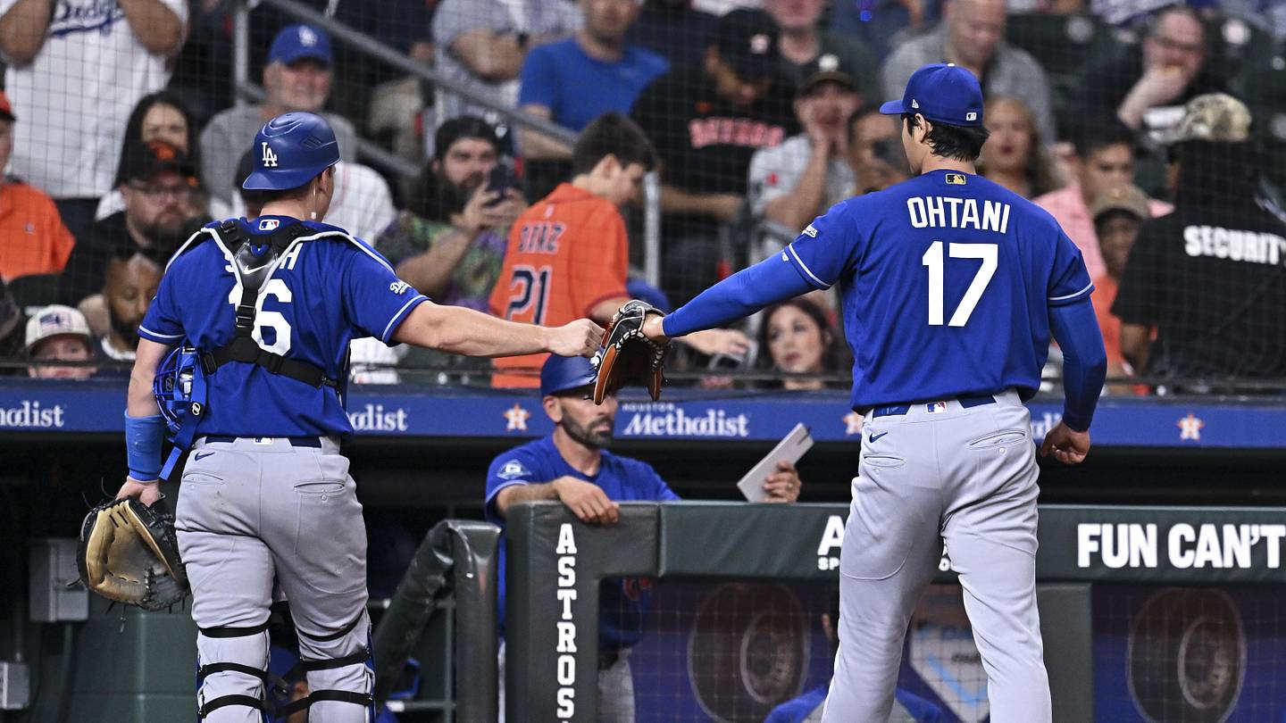 Dodgers Star Plans to Fight MLB's Attempt to Implement Salary Cap