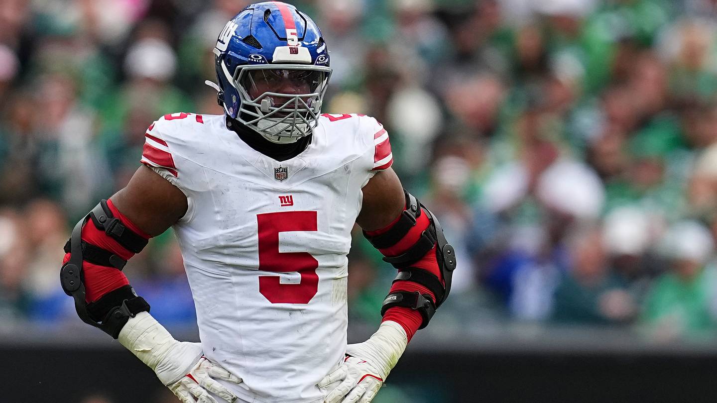 These players should have new homes before the 2026 season officially kicks off.