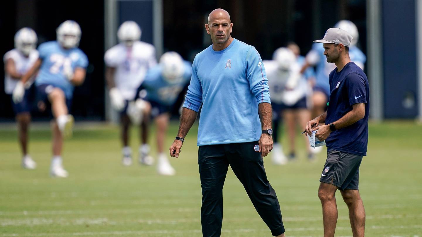 Titans' Offseason Praised as One of NFL's Best- And it's Easy to See Why