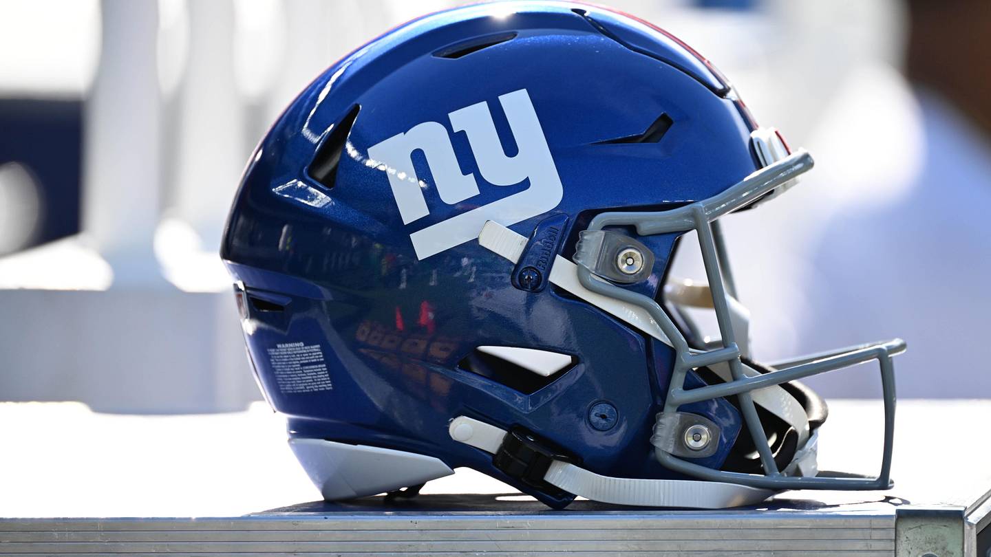 Why the Giants Have Resisted the Mascot Trend—and What It Says About the Franchise