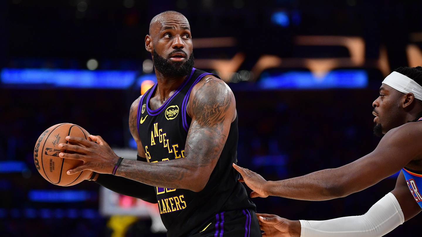 Report: Warriors Plan to Trade for 10-Time All-Star After Signing LeBron