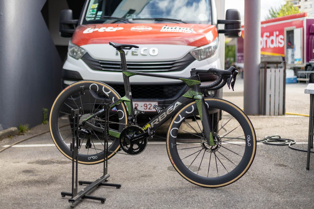 Orbea prototype aero bike at Tour Auvergne-Rhône-Alpes