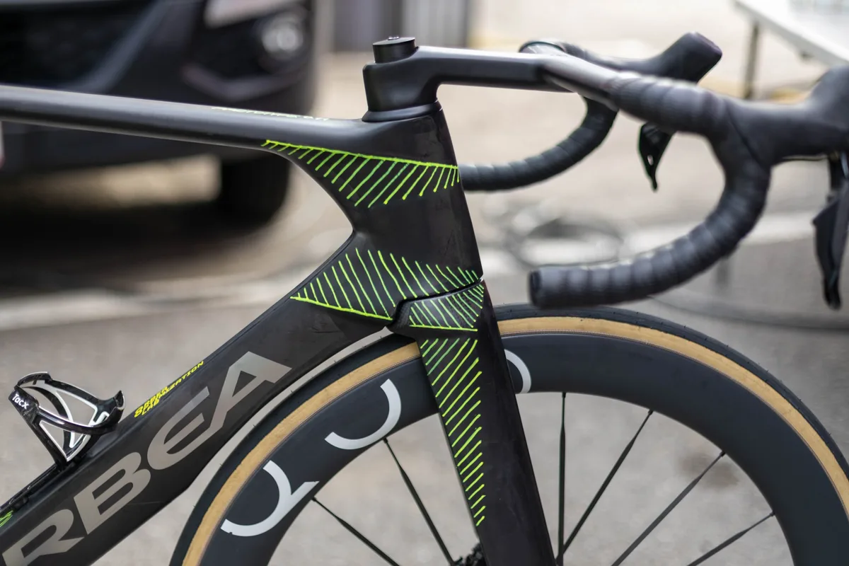 Orbea prototype aero bike at Tour Auvergne-Rhône-Alpes