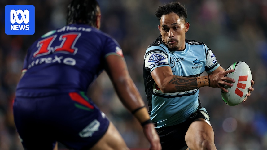 NRL live updates: New Zealand Warriors vs Cronulla Sharks, Parramatta Eels vs Canberra Raiders