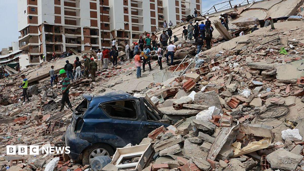 Venezuela: More search teams arrivebut hopes fade of finding earthquake survivors- live updates