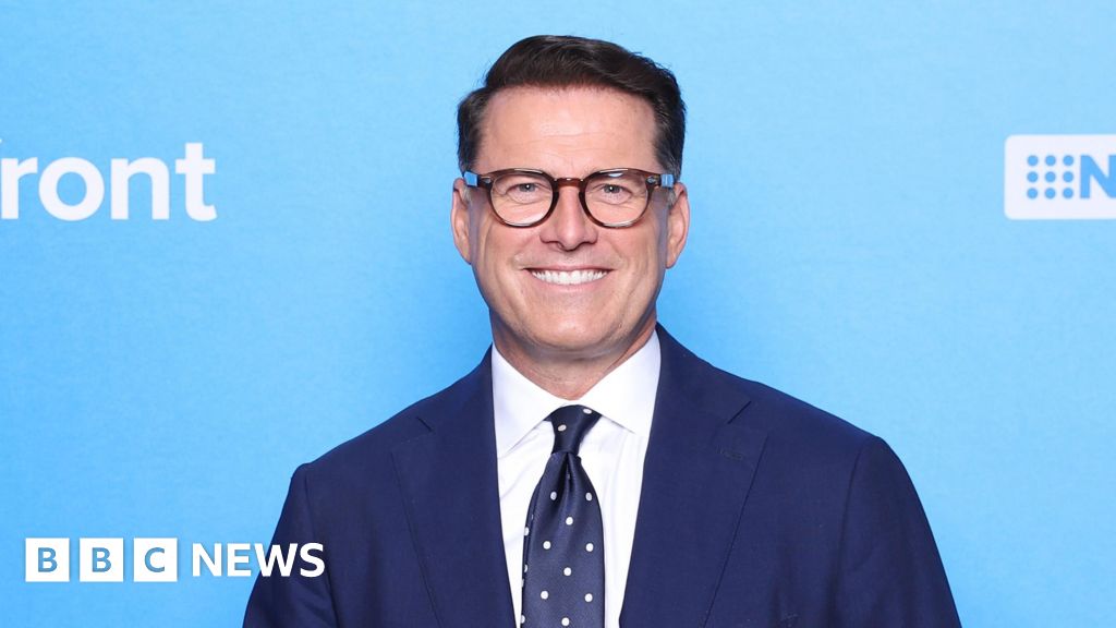 Top Australian TV star to leave job after Tommy Robinson interview, reports say - BBC