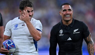 Aaron Smith gives 'bite the mouthguard' description of Dave Rennie's coaching