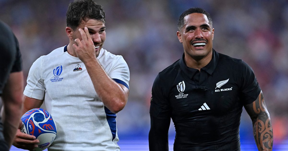 Aaron Smith gives 'bite the mouthguard' description of Dave Rennie's coaching