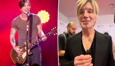 Goo Goo Dolls frontman shudders at thought of having sex to his songs