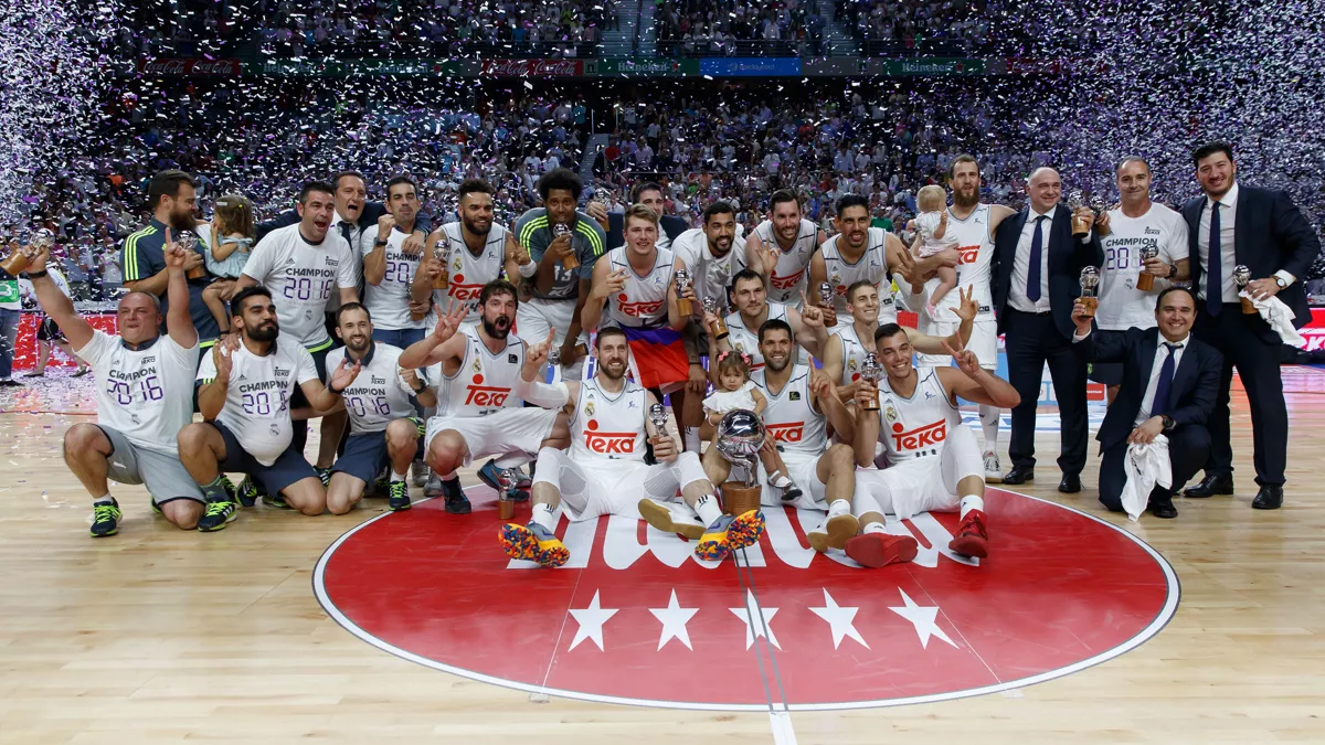 Tenth anniversary of the 33rd Basketball League