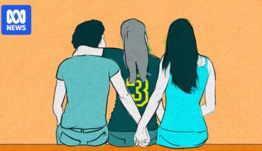 Love story: How a meet-cute led to a throuple romance