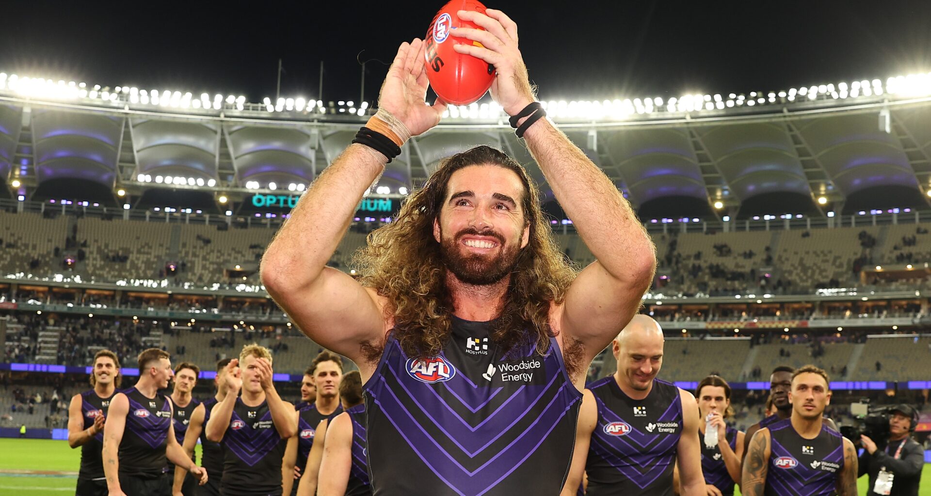 Freo overcome gritty Cats to extend winning streak