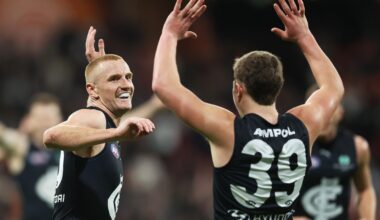It's a Blue tsunami: Carlton downs Giants to keep riding wave of wins