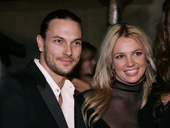 Kevin Federline and Britney Spears.