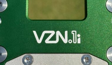 A close up of the sole of the LAB Golf VZN.1i putter