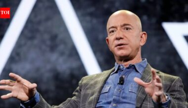 Jeff Bezos revealed 25-year-old habit to ease stress: 'Make the first phone call...' |