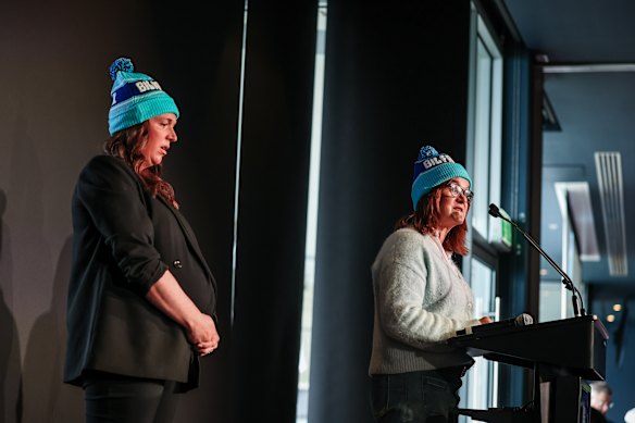Jan Daniher (right) and Bec Daniher addressed Melbourne and Collingwood players before this year’s Big Freeze game honouring the late Neale Daniher and his fight against MND.