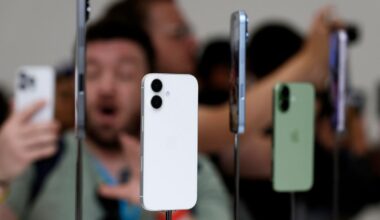 Apple Loop: iPhone 18 Pro Specs, An Apple History Podcast, iPhone 17 Battery Fix