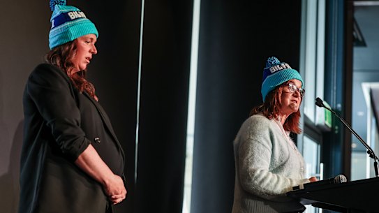 Jan Daniher (right) and Bec Daniher addressed Melbourne and Collingwood players before this year’s Big Freeze game honouring the late Neale Daniher and his fight against MND.