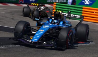 Carlos Sainz hits out at “stupid risks” from F1 rivals: ‘How can a veteran like Nico do this?’