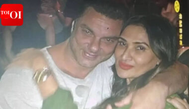 Sohail Khan mourns family friend Kumod Raney's demise: 'I lost my beautiful sister today. Nobody in the world can replace her' | Hindi Movie News