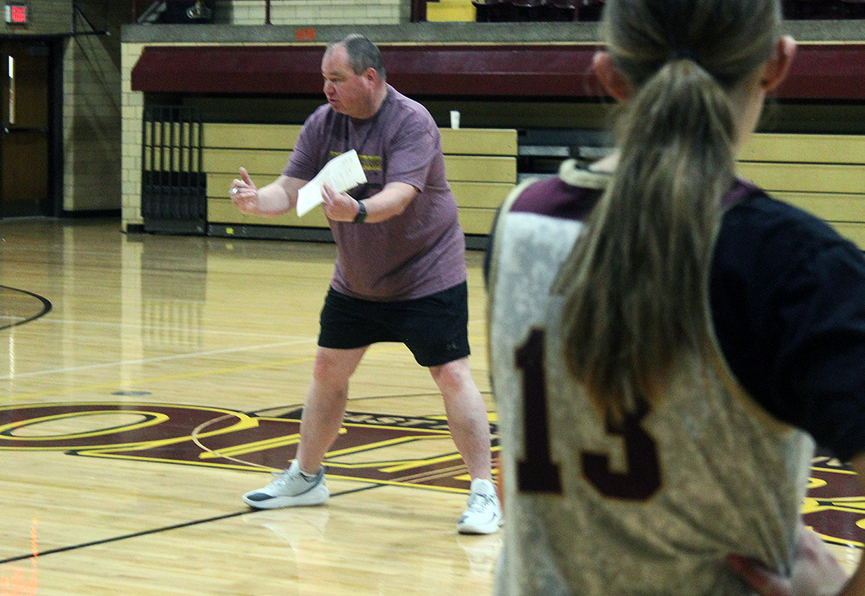 New East Alton-Wood River girls basketball coach Bob Rickman conducts a summer workout at Memorial Gym. Rickman, who coached the girls basketball team at Alton High from 2013-2017, replaces Joe Sears.