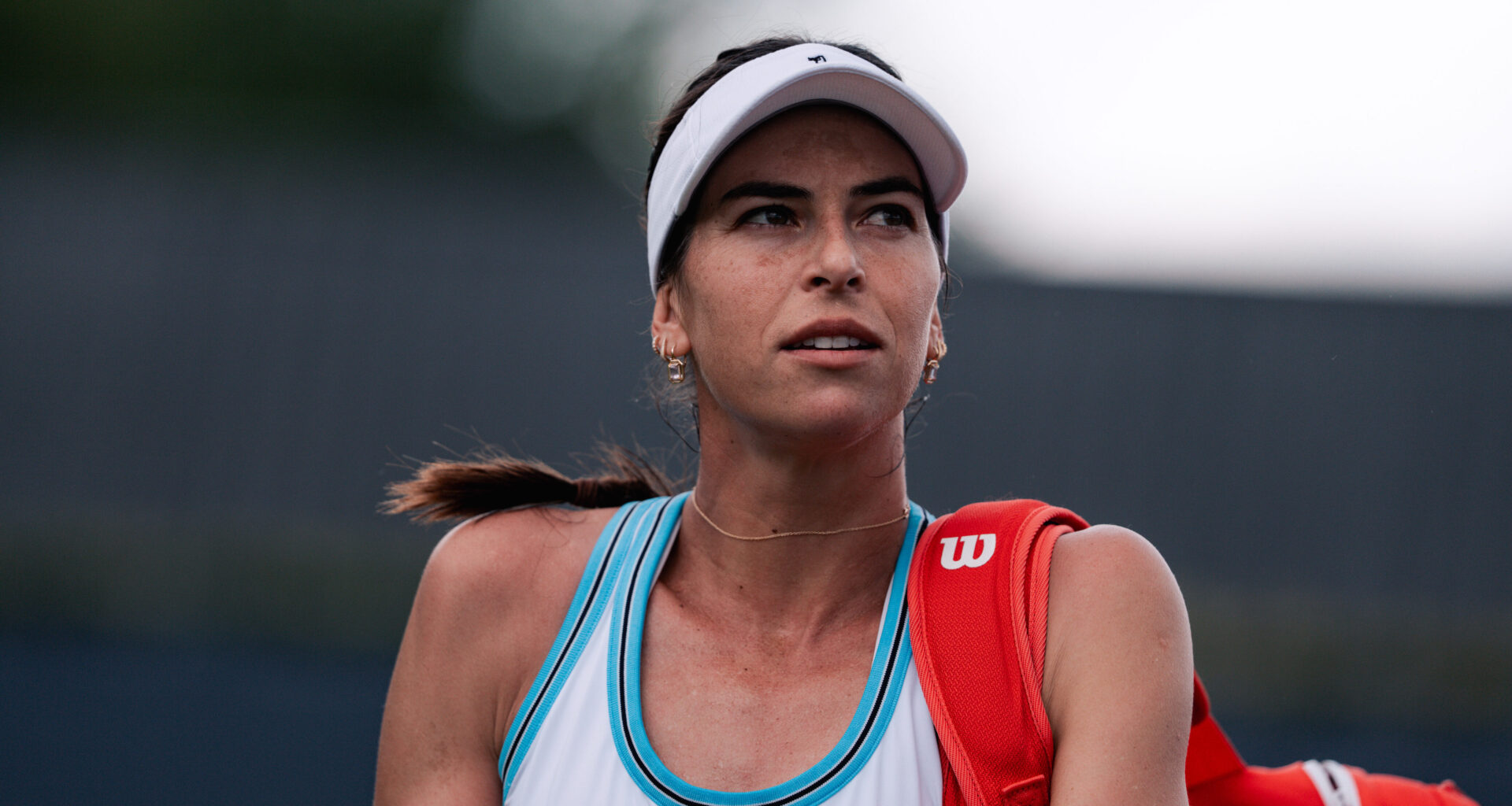 Tomljanovic bests Bouzas Maneiro in straight sets in 's-Hertogenbosch