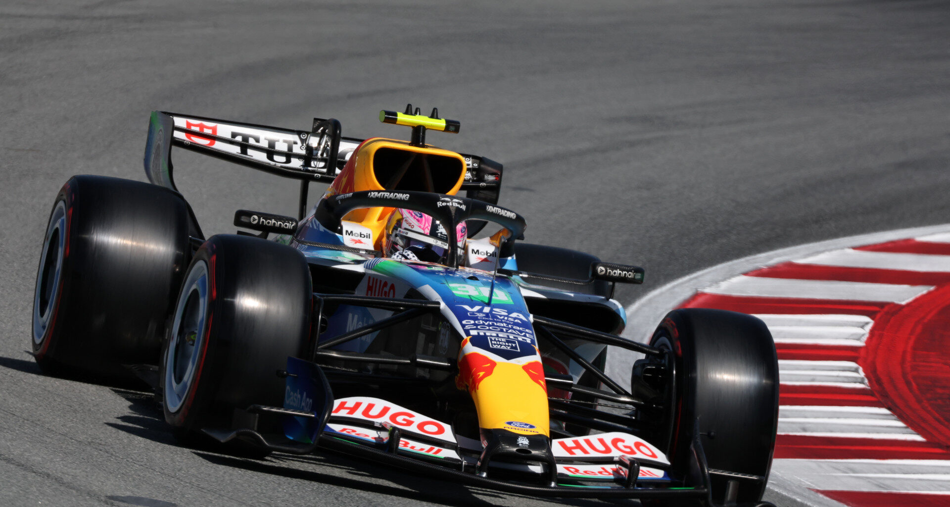 F1 news: Liam Lawson chasing career first after Barcelona qualifying result