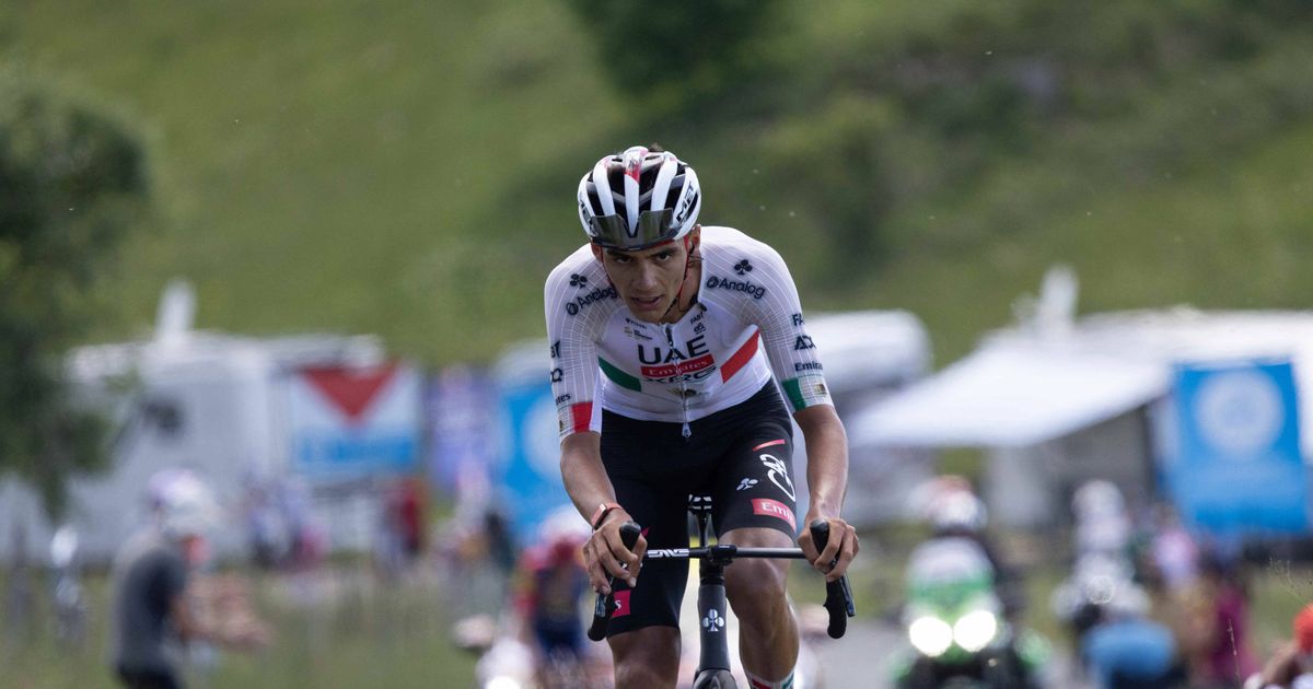 Teammate criticizes the peloton after Seixas crash; Del Toro responds