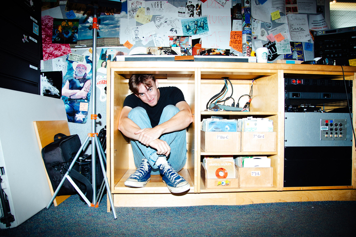 Calif. college kids leaned into '90s morning radio. It became a hit.