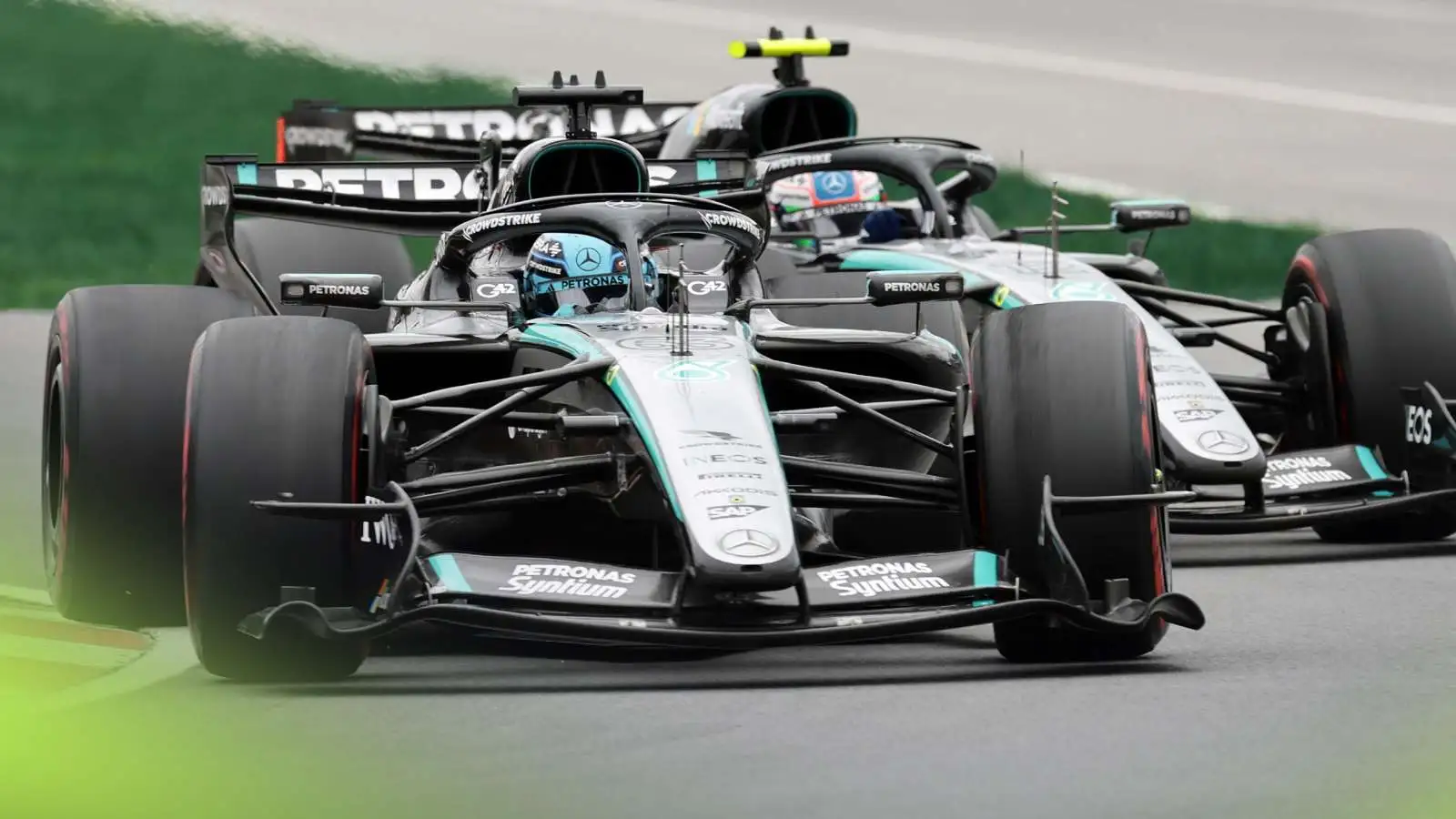 Barcelona Grand Prix live updates: Lewis Hamilton leads; Antonelli suffers late retirement