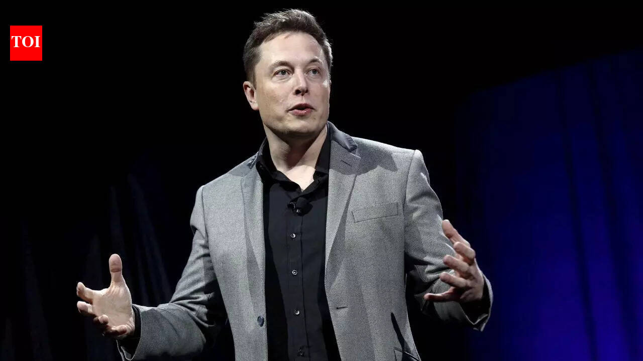 World’s first trillionaire Elon Musk explains why AI will make money useless: ‘Robots will run …’