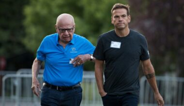 Murdochs' Fox to acquire US streaming giant Roku