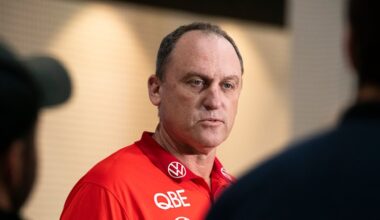 AFL 2026: Carlton great Brendan Fevola urges Blues to seek an experienced coach