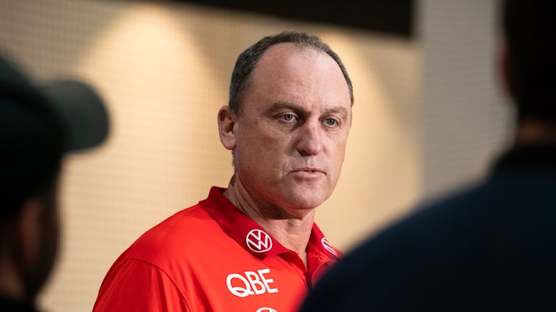 AFL 2026: Carlton great Brendan Fevola urges Blues to seek an experienced coach