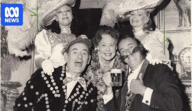 Beloved central Queensland theatre-restaurant sells up after 32 years in the biz