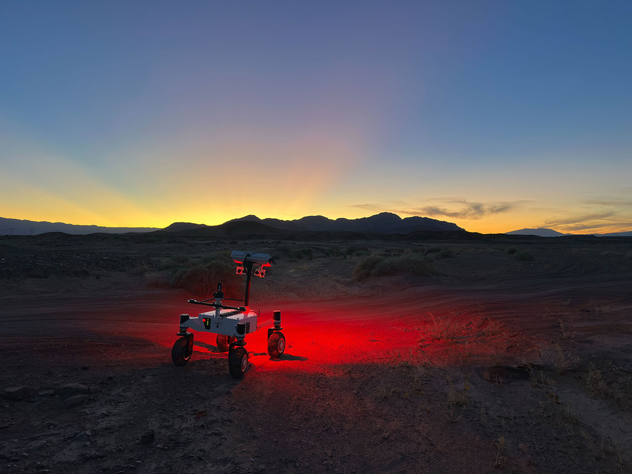 Desert Field Test With NASA Advanced Rover Prototype