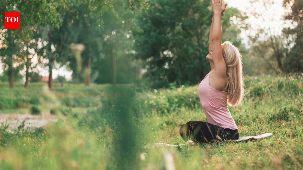 Doctor explains what happens to your body when you practice yoga for 20 minutes every day