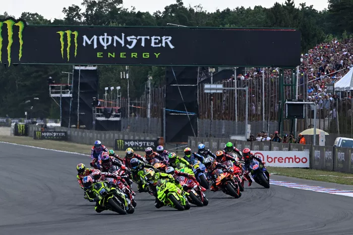 Race start