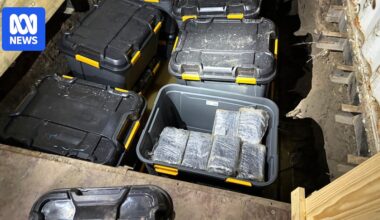 Police seize record-breaking 2.7 tonnes of cocaine in Londonderry, Greater Western Sydney