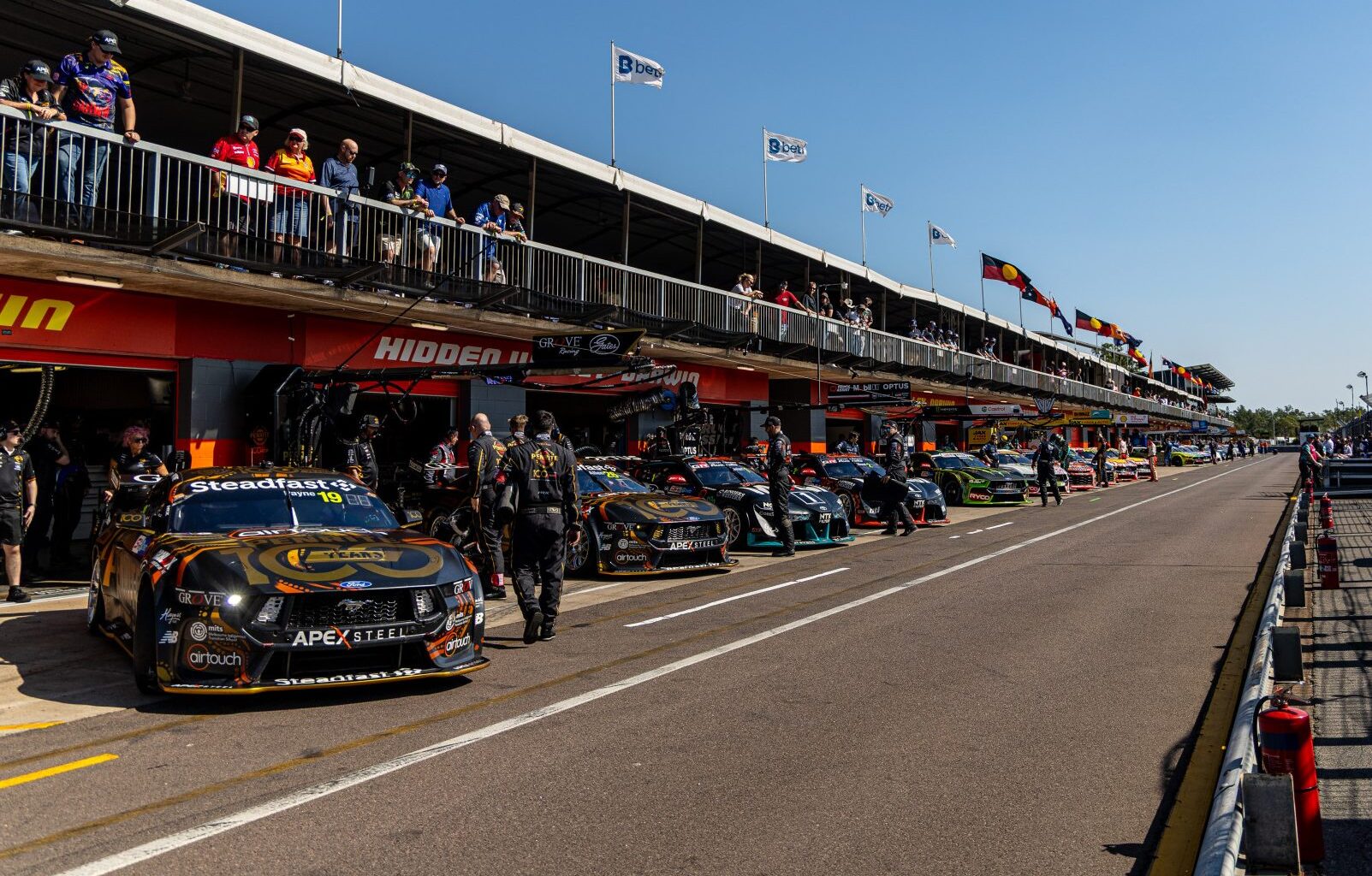 Supercars news: Grove Racing demotes Triple Eight in Townsville pit lane order